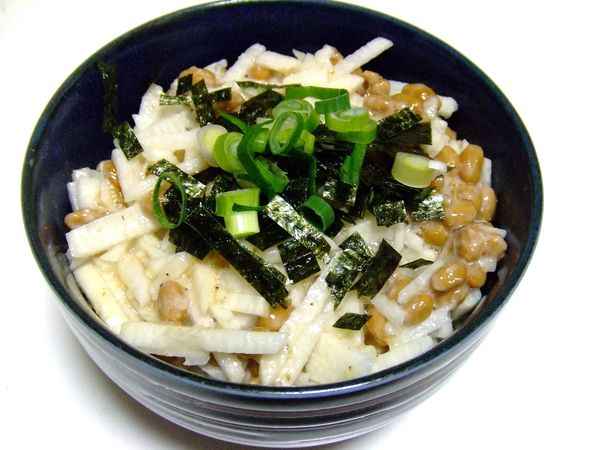 納豆と山芋のごはん