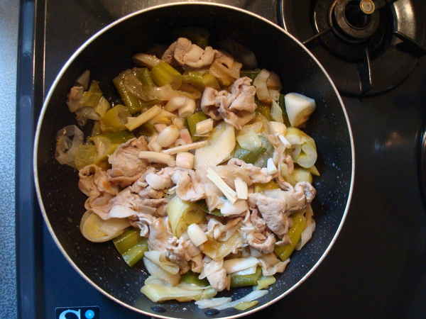 豚肉とネギ炒め