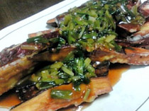 サツマイモの麻婆茄子ソースがけ